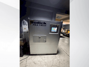 Mašīnas Sodick Picka PF-32A pretskats