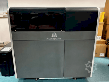 Mašīnas 3DSYSTEMS projet 2500 plus pretskats