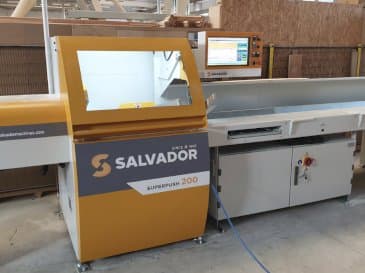Mašīnas SALVADOR Superpush 200  pretskats