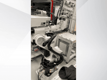 Mašīnas KUKA KR 22 R1610-2  pretskats