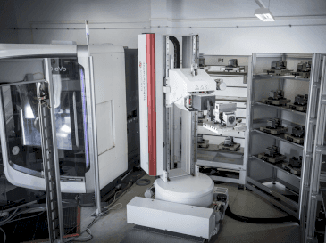 Mašīnas DMG MORI DMU 60 EVO  pretskats