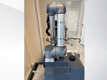 Mašīnas Universal Robots UR10  pretskats