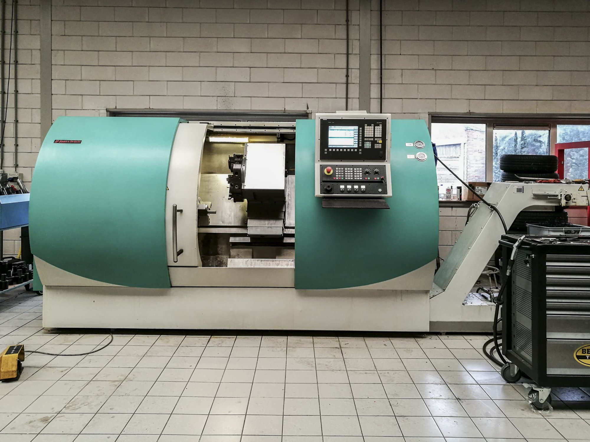 Mašīnas TRENS SBL 500 CNC  pretskats