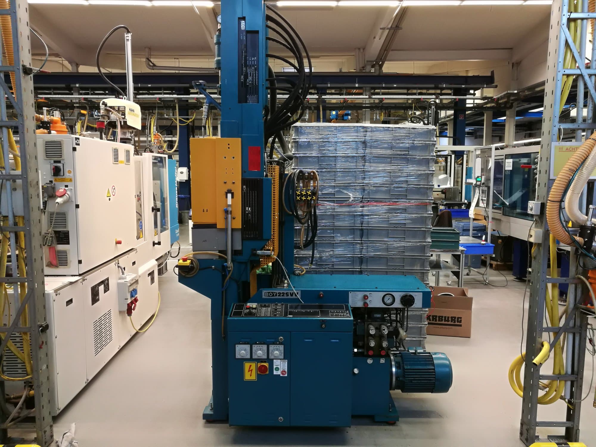 Mašīnas BOY 22 S VV  pretskats