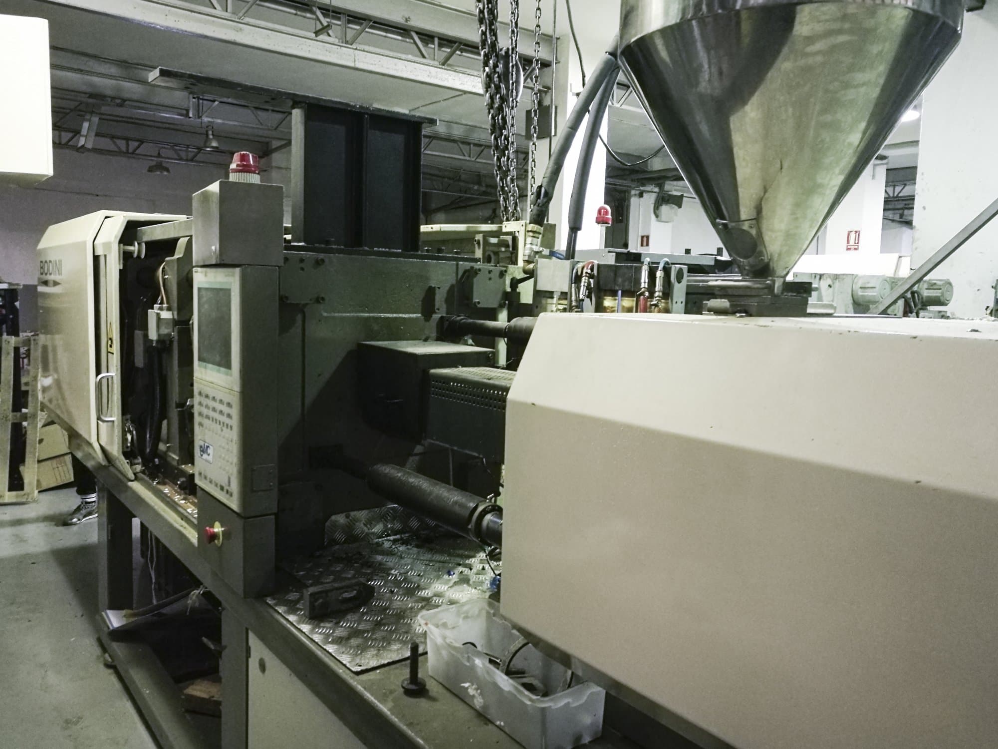 Mašīnas BODINI ELEDRIVE 165 skats  no labās puses