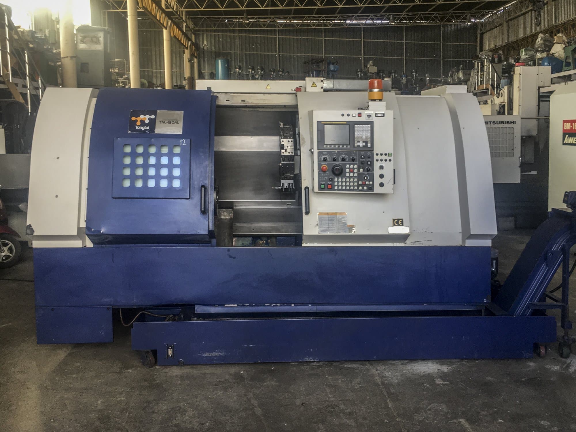 Mašīnas Tongtai TNL-130 AL  pretskats