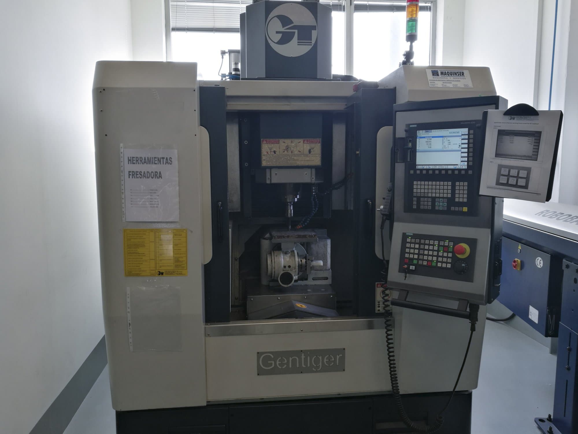 Mašīnas GENTIGER GT-45-5AX  pretskats