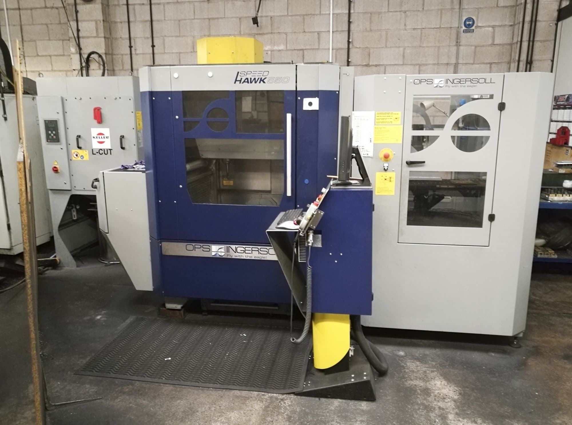 Mašīnas OPS-INGERSOLL Speed Hawk 550  pretskats