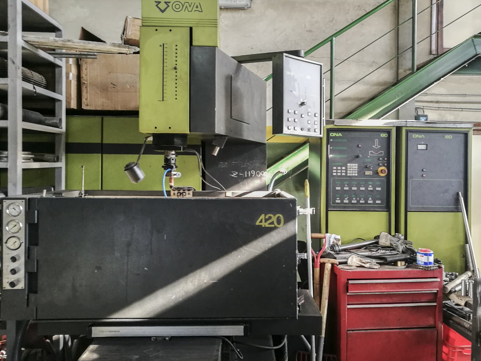 Mašīnas ONA ONAMATIC 420  pretskats