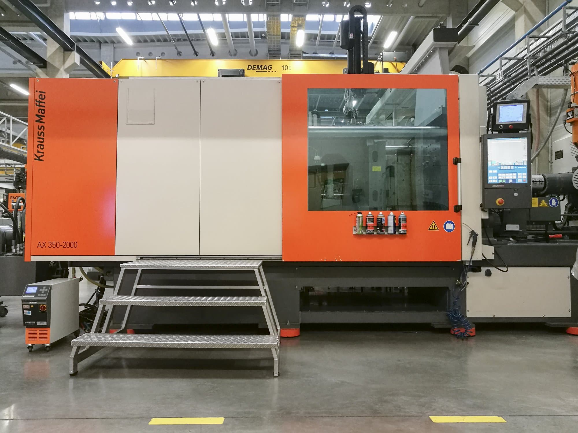 Mašīnas Krauss Maffei 350-2000 AX  pretskats