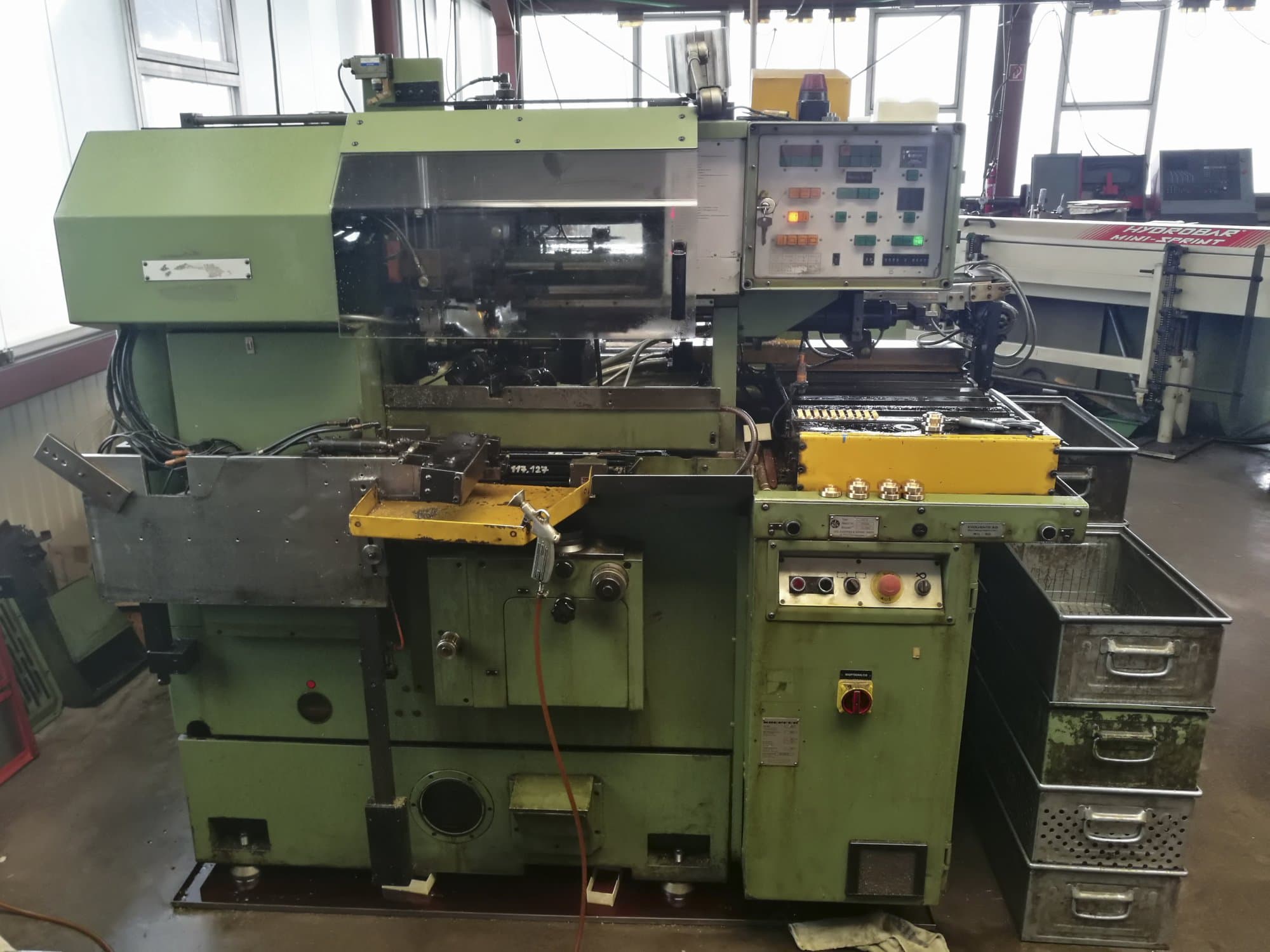 Mašīnas KOEPFER 153 B  pretskats