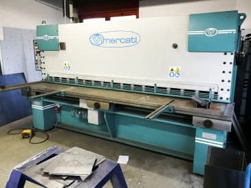 Mašīnas Vimercati CSI 3050x6 skats  no labās puses