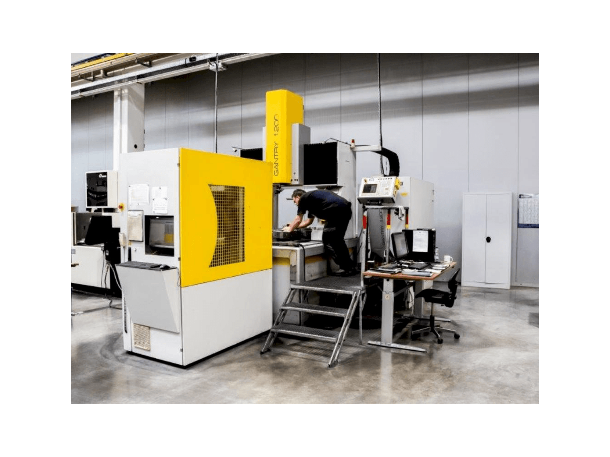 Mašīnas OPS-INGERSOLL Gantry 1200 pretskats