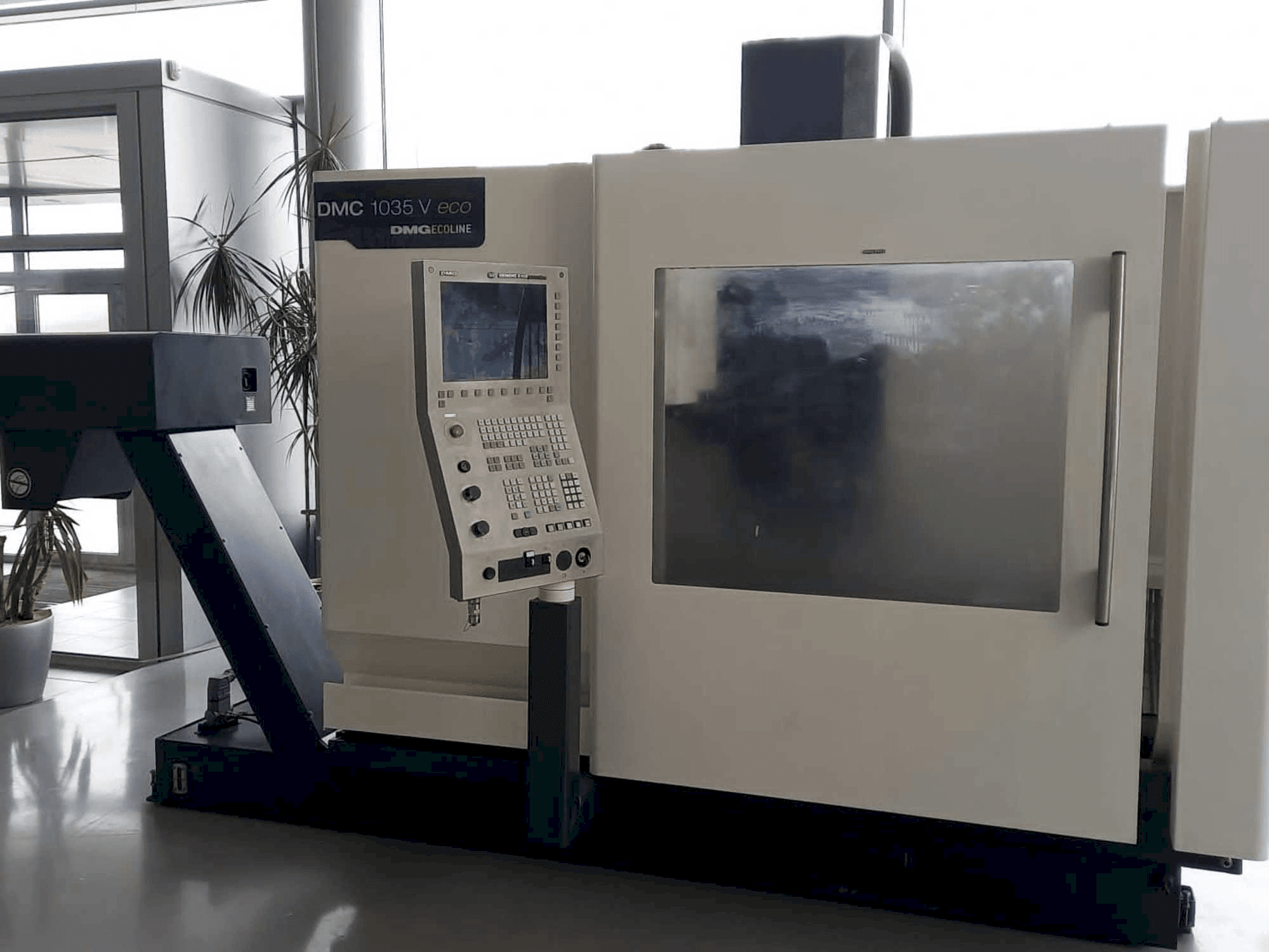 Mašīnas DMG DMC 1035 V eco pretskats