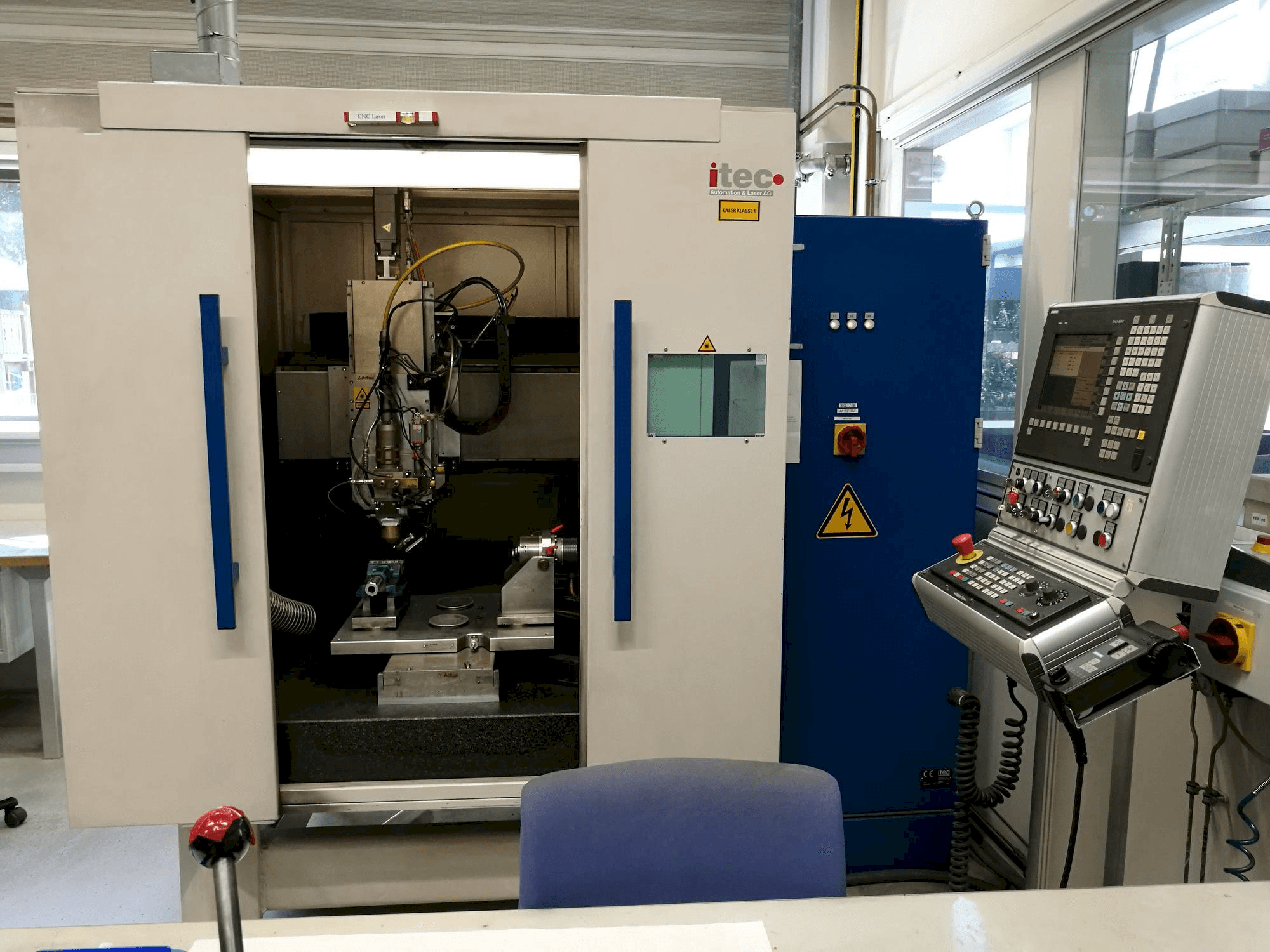 Mašīnas ITEC vmaxS pretskats