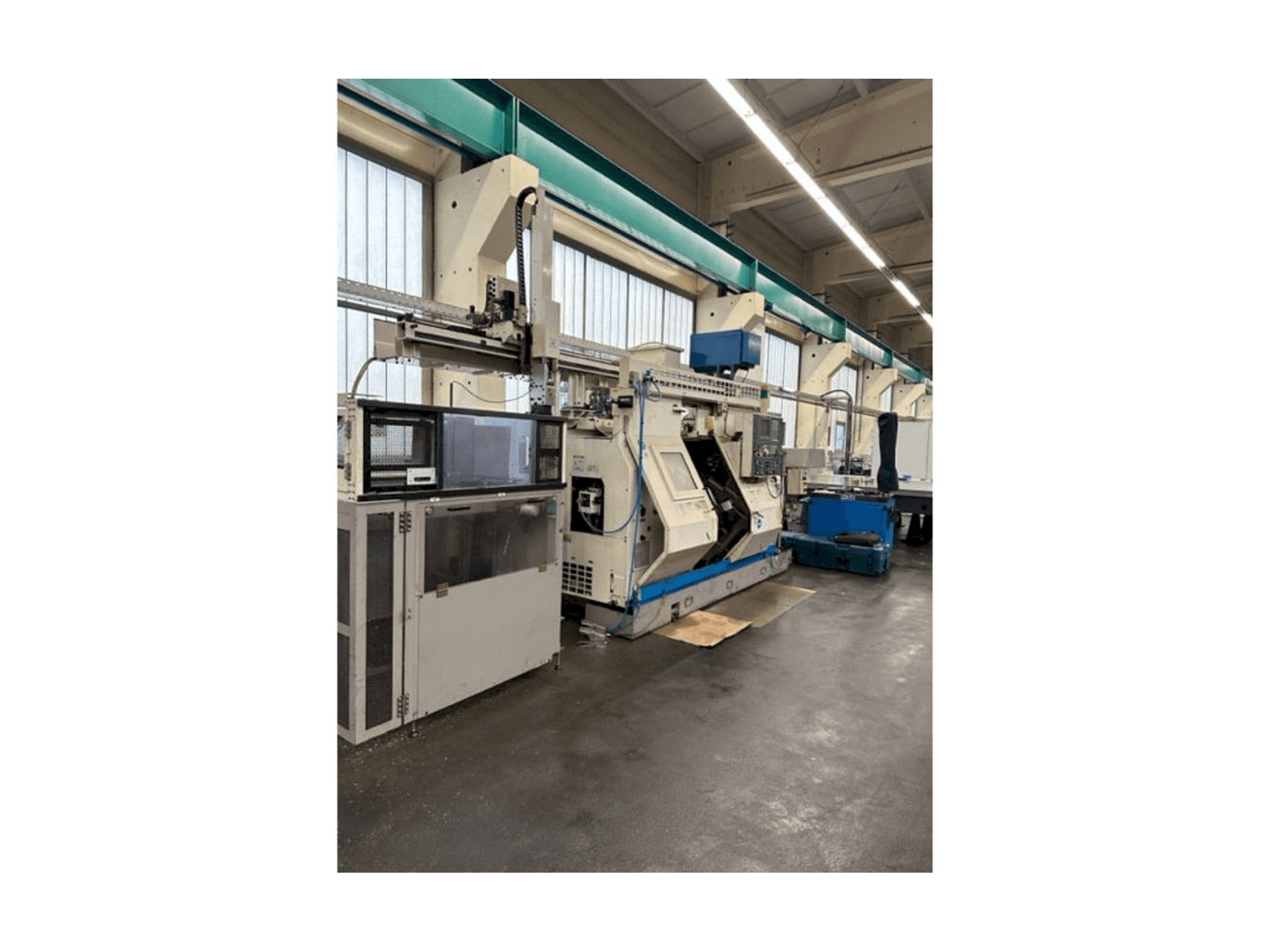 Mašīnas Okuma LT10 pretskats