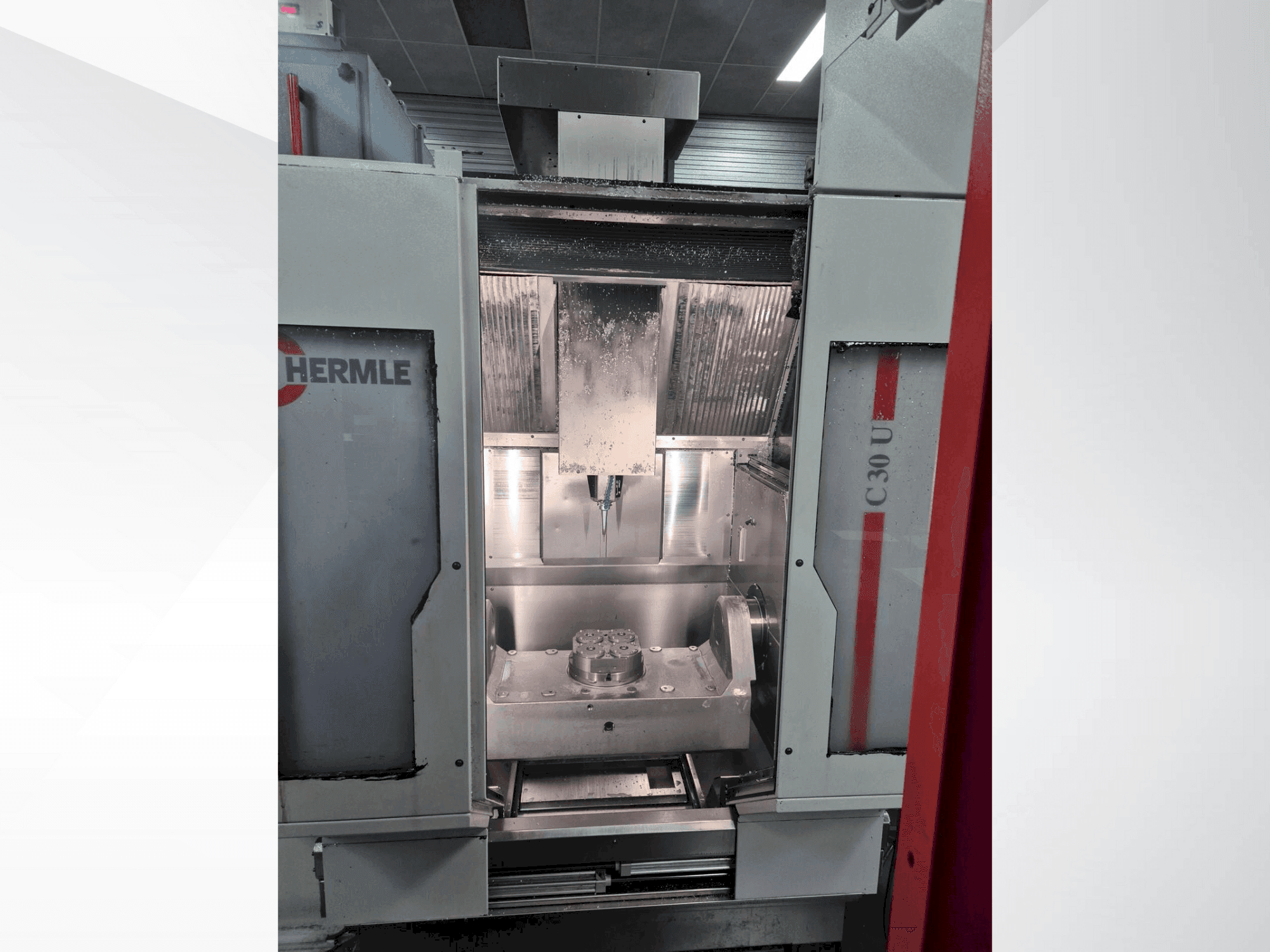 Mašīnas HERMLE C30U + RS Automation pretskats