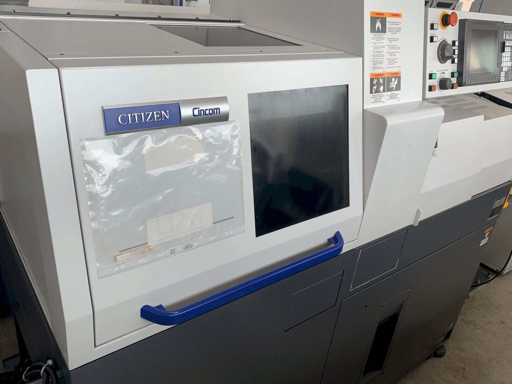 Mašīnas Citizen Cincom L12 pretskats