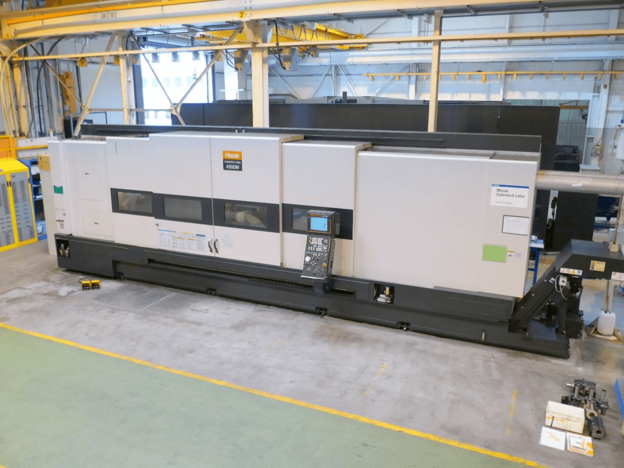 Mašīnas Mazak CYBERTECH TURN 4500M pretskats