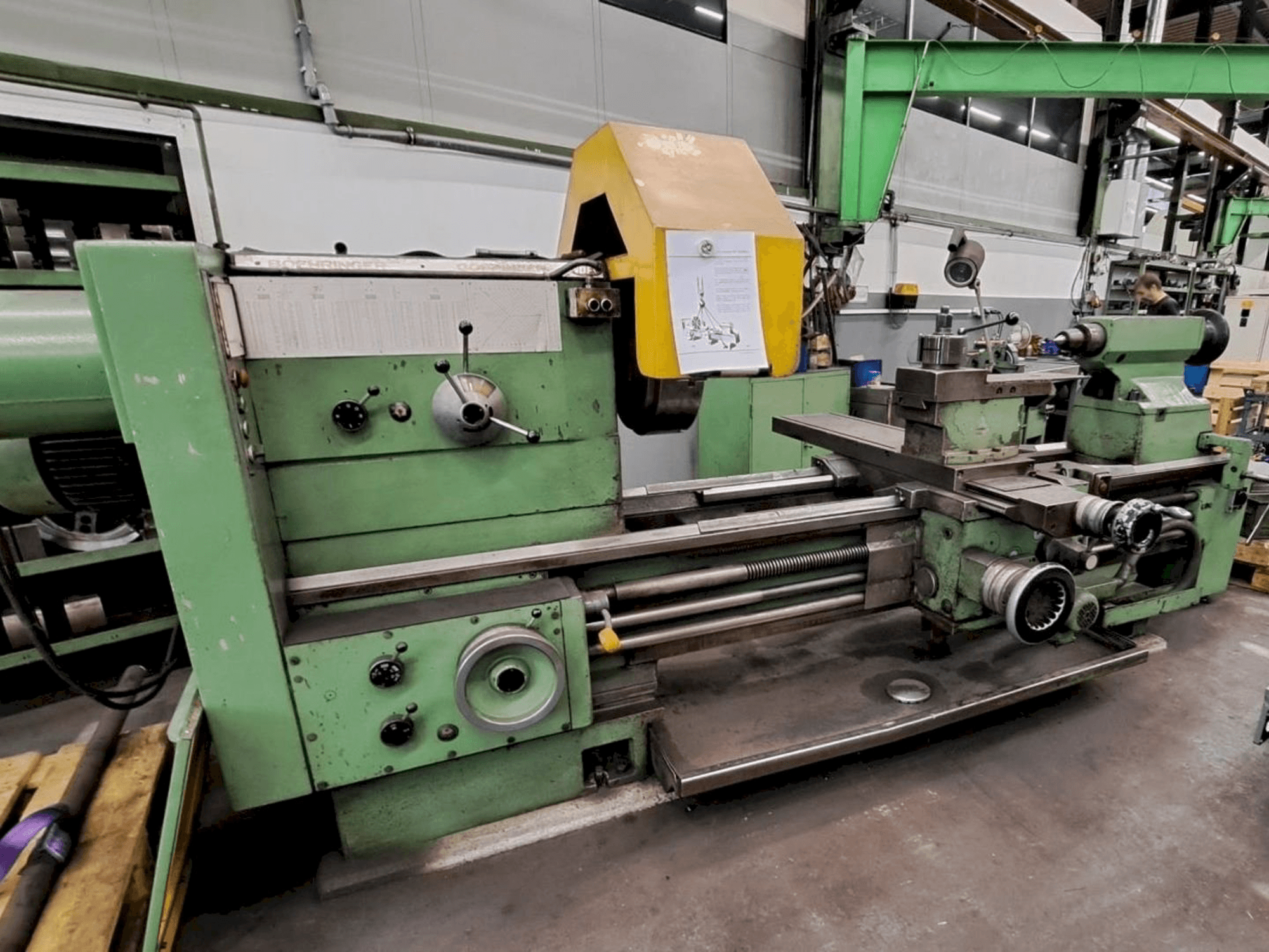 Mašīnas BOEHRINGER VDF V 800 pretskats