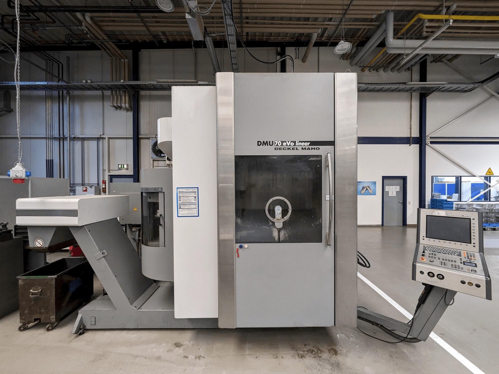 Mašīnas DECKEL MAHO DMU70 eVo linear pretskats