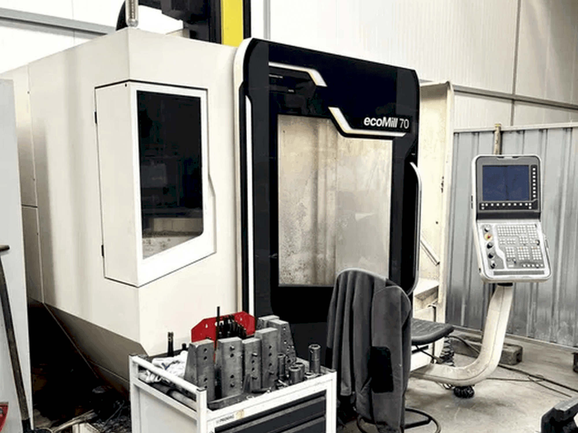 Mašīnas DMG MORI ecoMill 70 pretskats