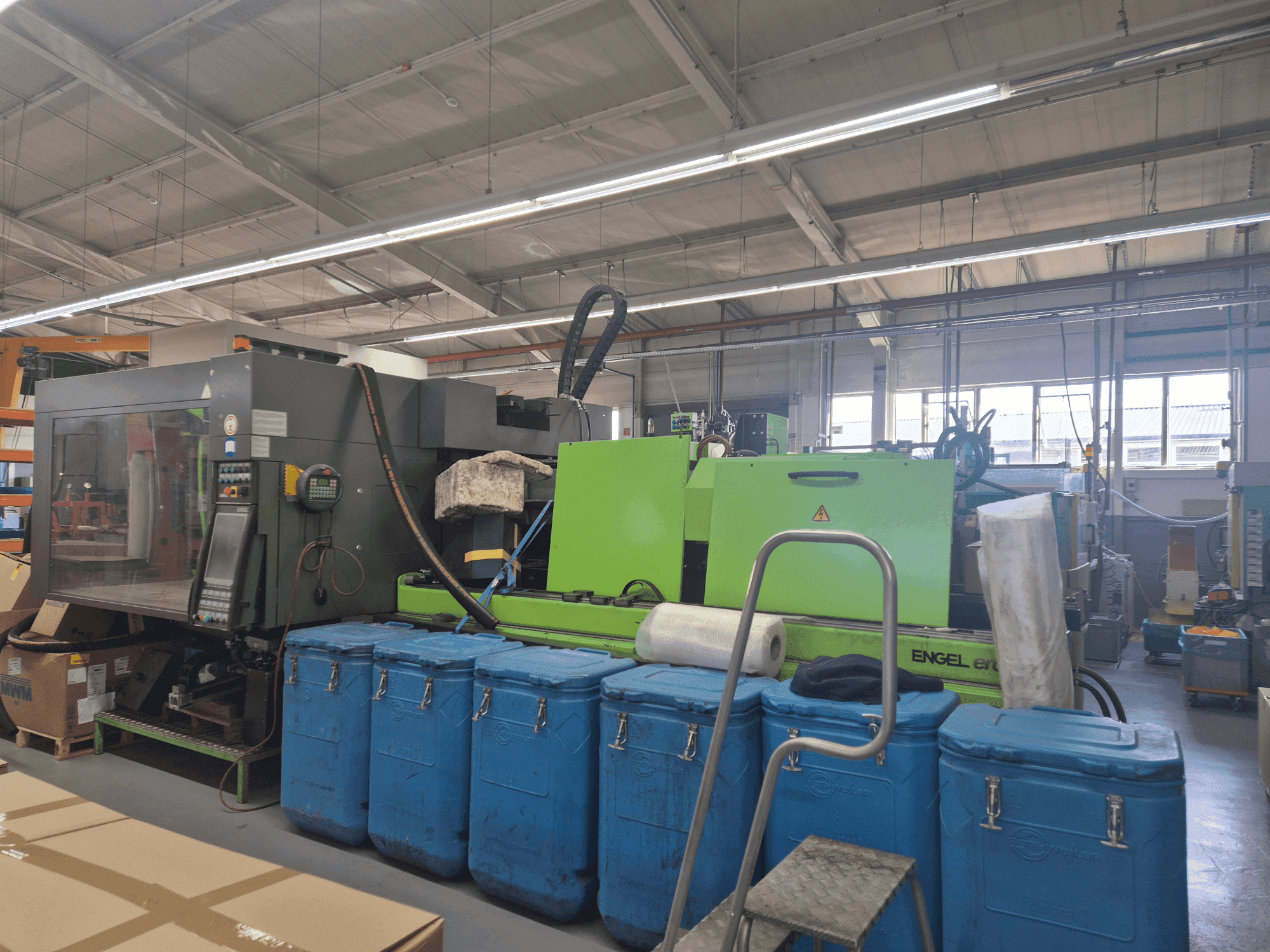 Mašīnas Engel Victory 2050H500V/300 Combi pretskats