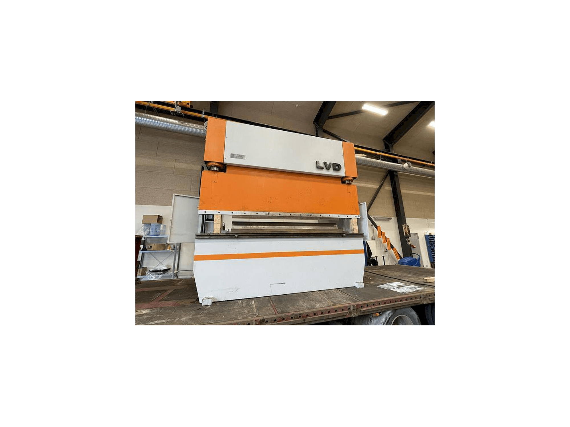 Mašīnas LVD PP 100 pretskats