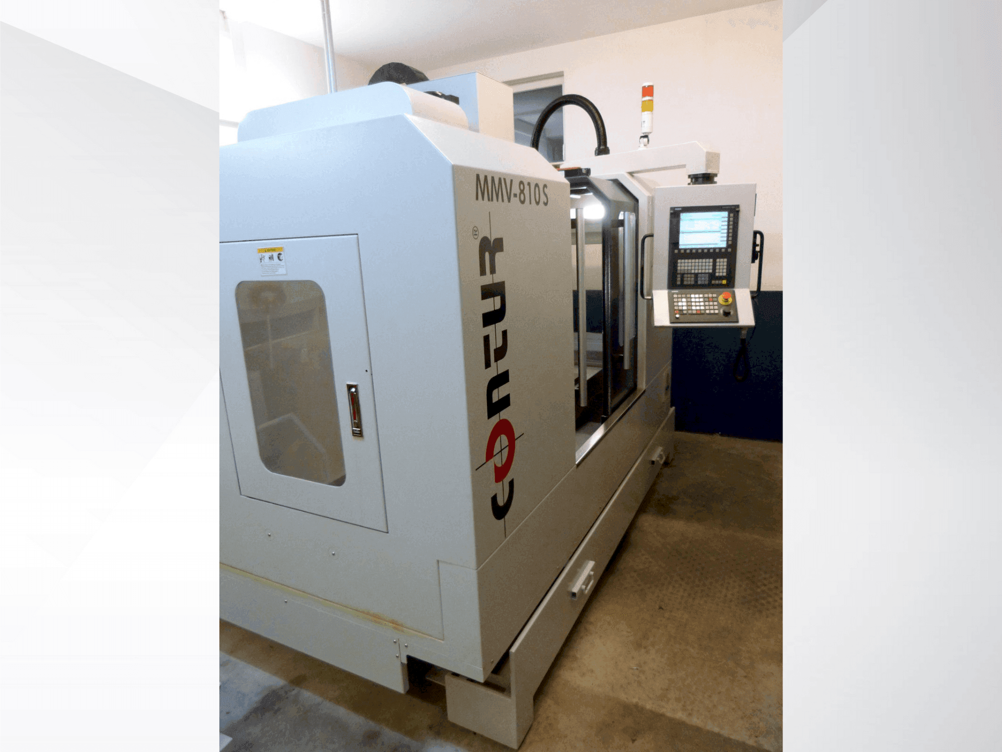 Mašīnas Saeilo Contur MMV 810 S pretskats