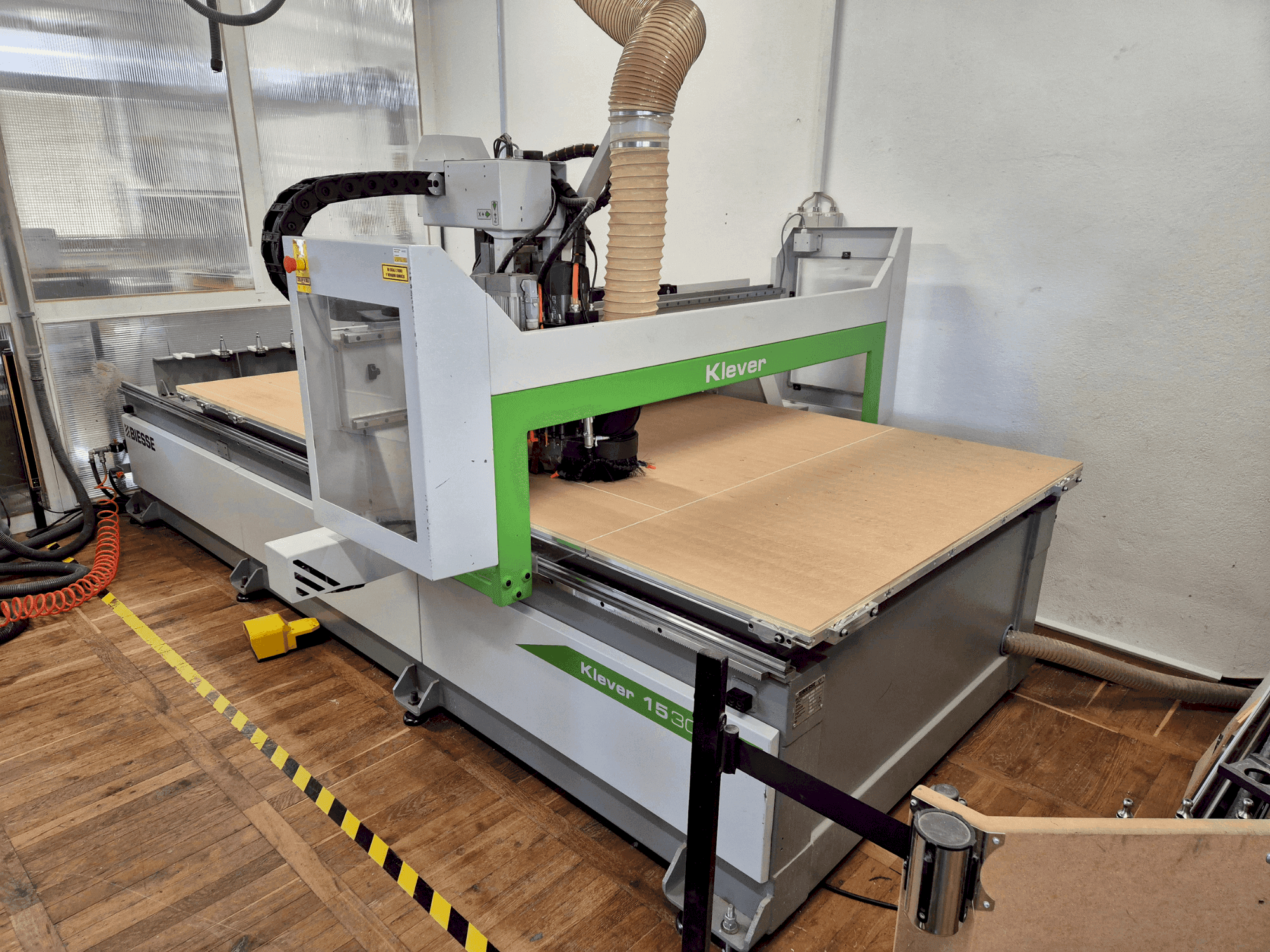 Mašīnas BIESSE Klever 1530 G FT pretskats