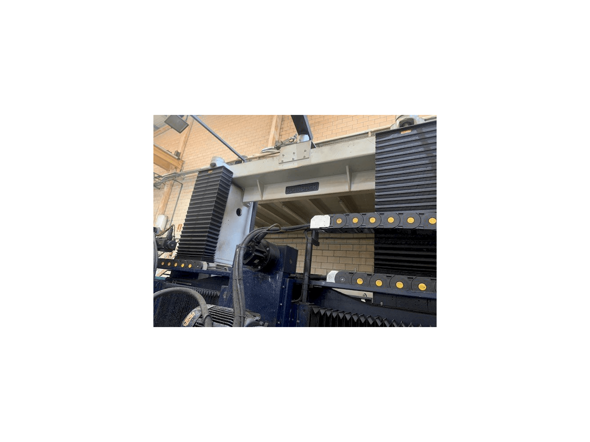 Mašīnas Schneider DFS-4 pretskats