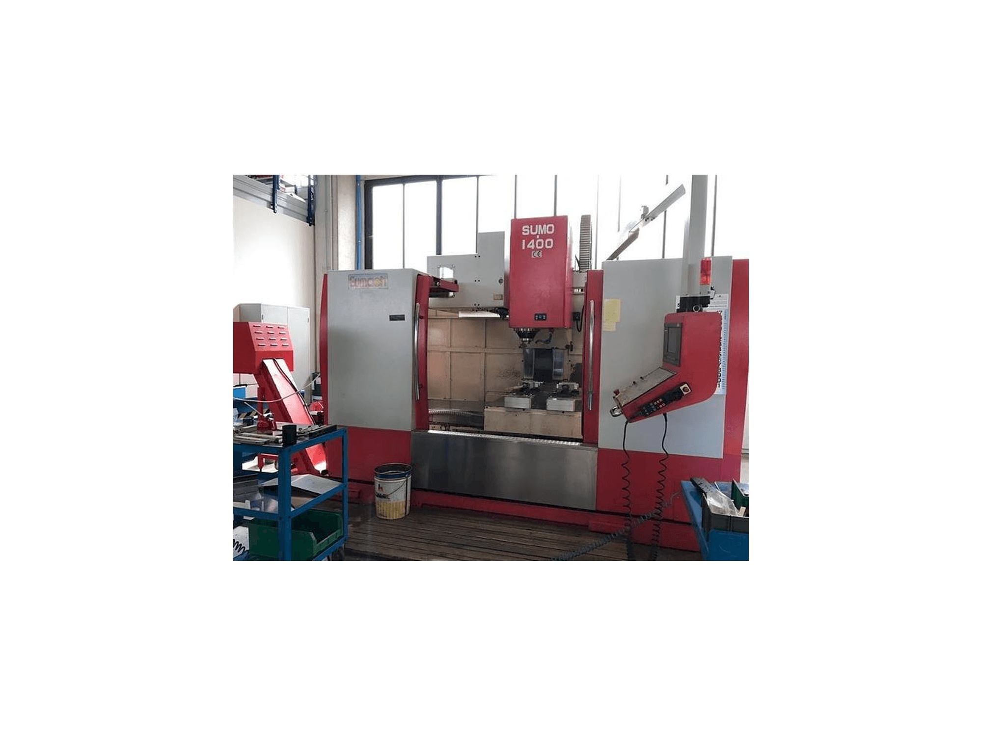 Mašīnas Eumach SUMO 1400 pretskats