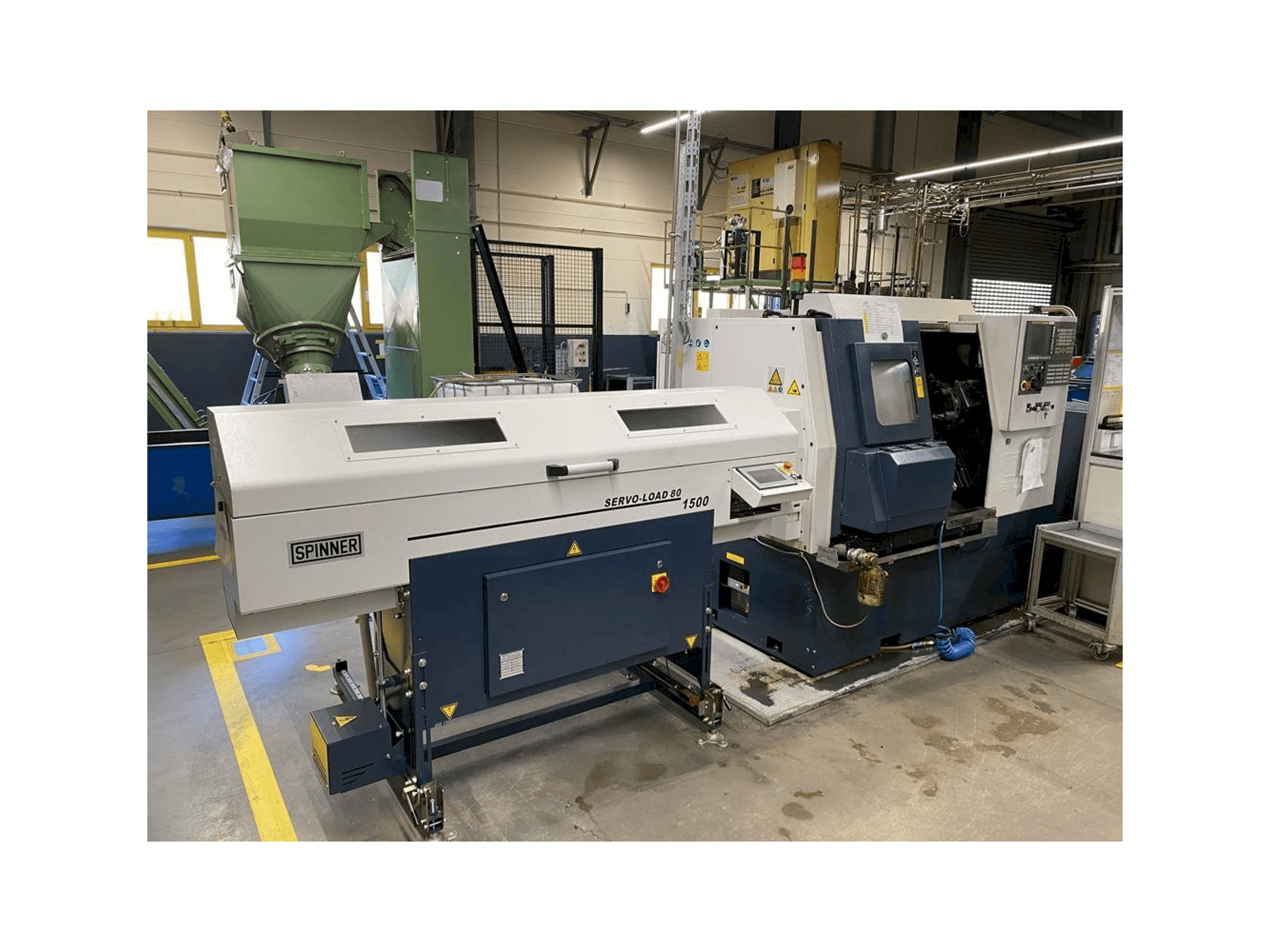 Mašīnas SPINNER TC400-52 pretskats