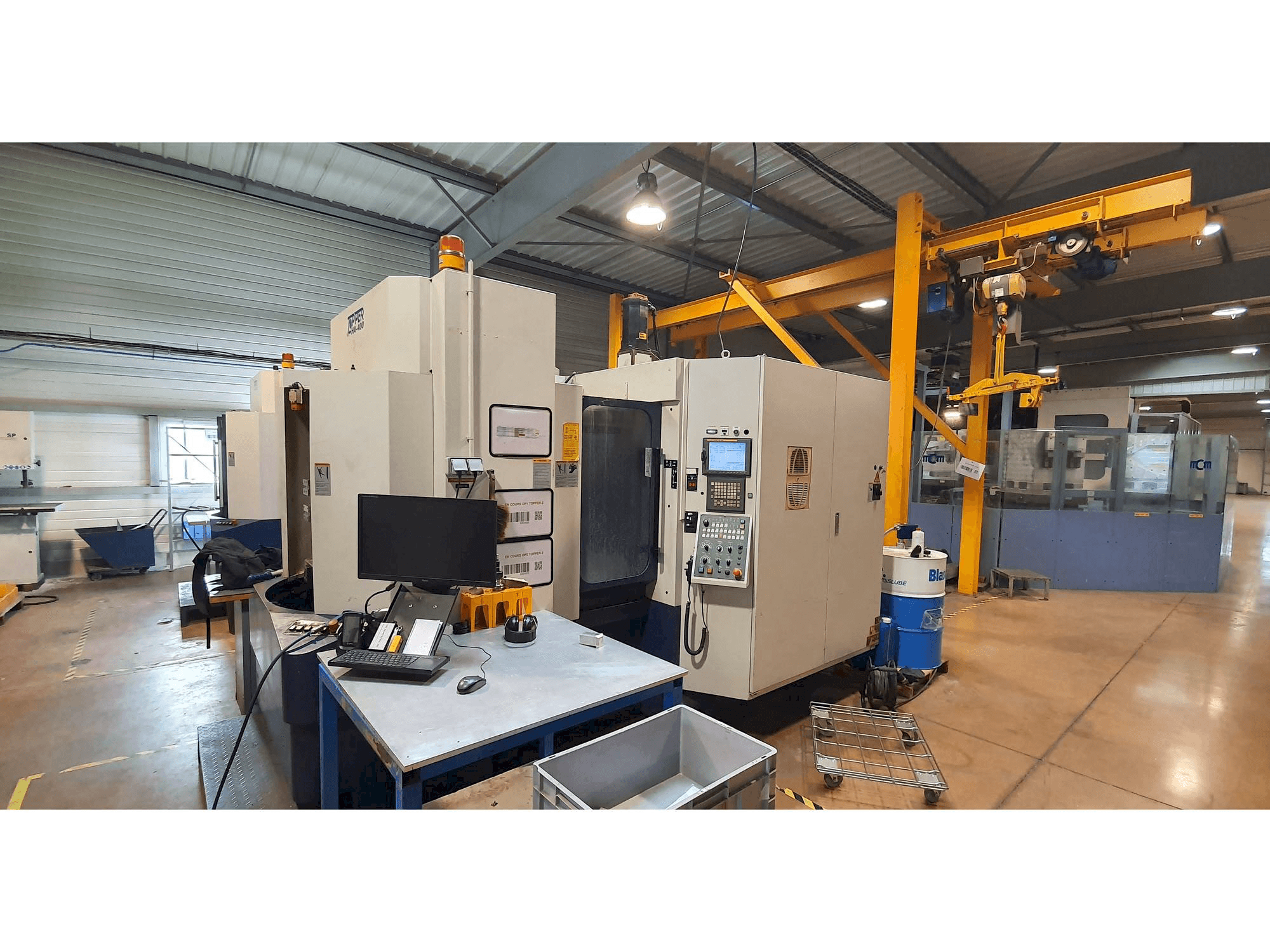 Mašīnas Tongtai H400 pretskats