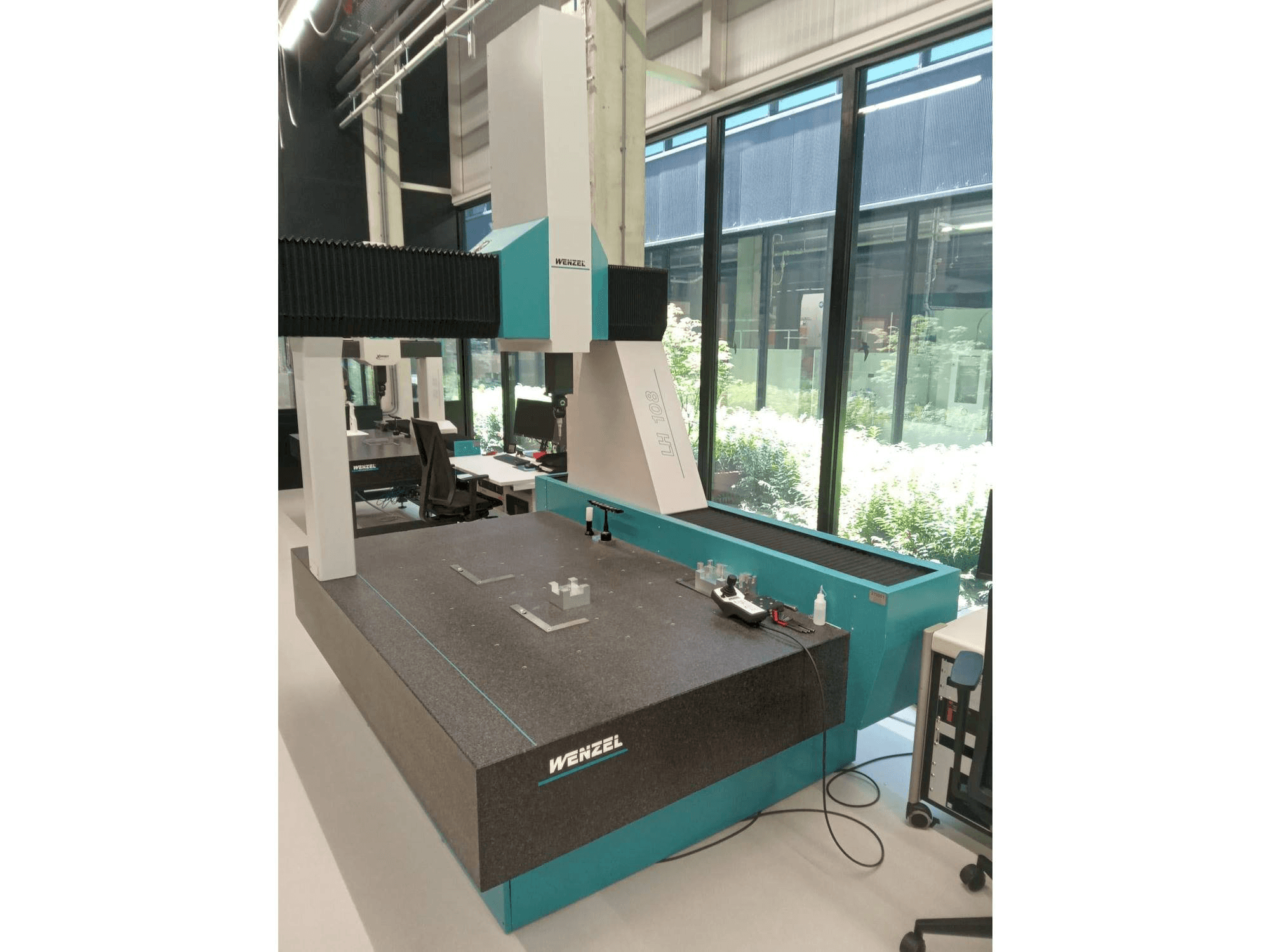 Mašīnas Wenzel LH-108 pretskats