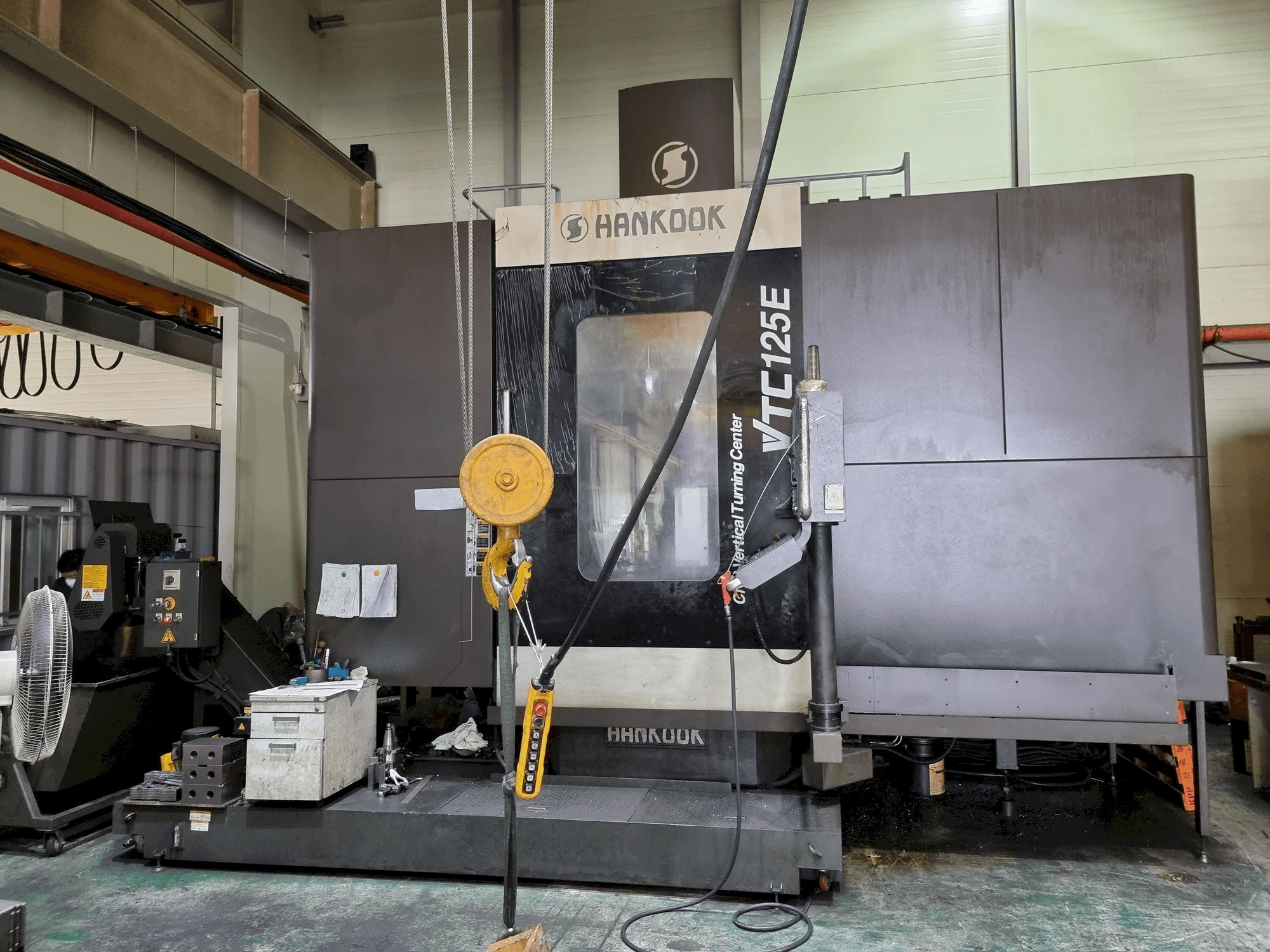 Mašīnas HANKOOK VTC125E pretskats