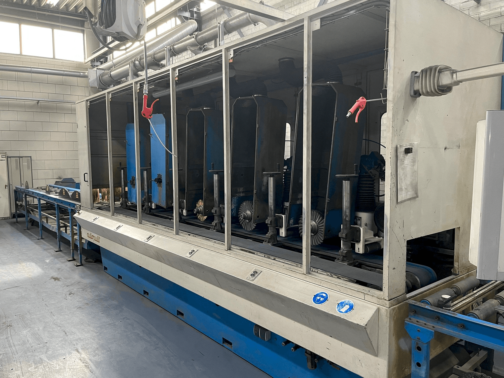 Mašīnas Autopulit E4R-200/5UP pretskats