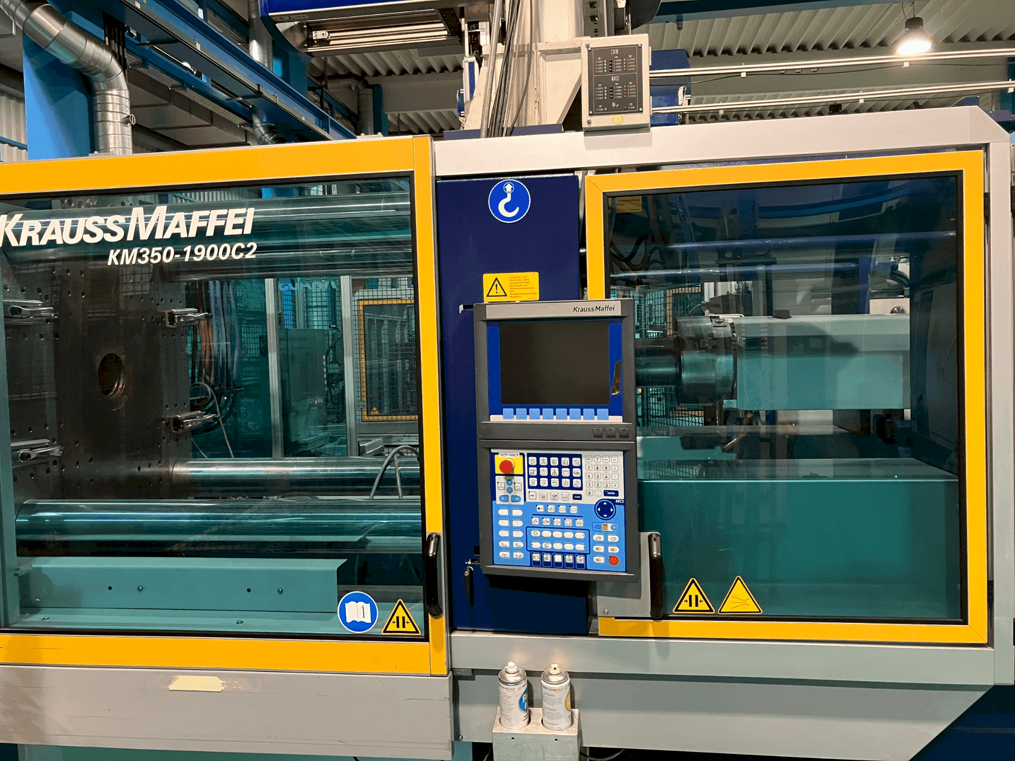 Mašīnas Krauss Maffei KM350 pretskats