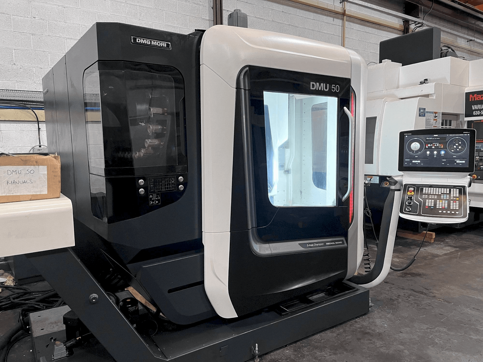 Mašīnas DMG DMU 50 pretskats