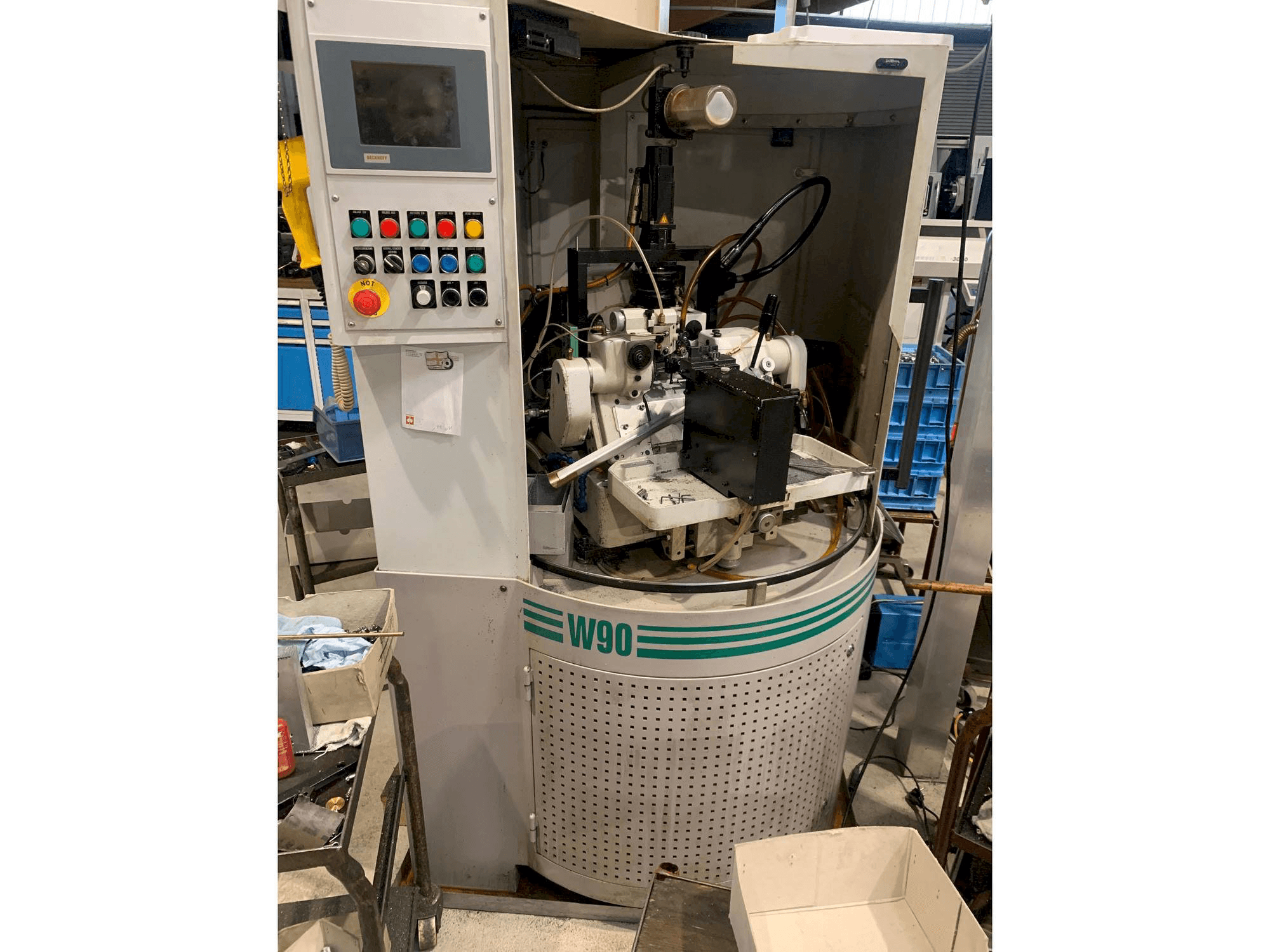 Mašīnas Lambert Wahli W 90 CNC pretskats