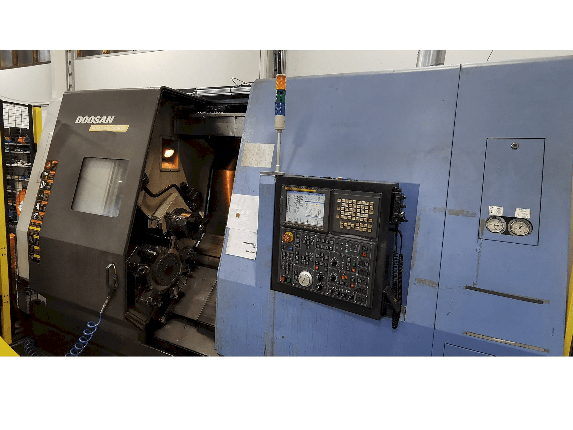 Mašīnas Doosan Puma MX 2000 ST pretskats