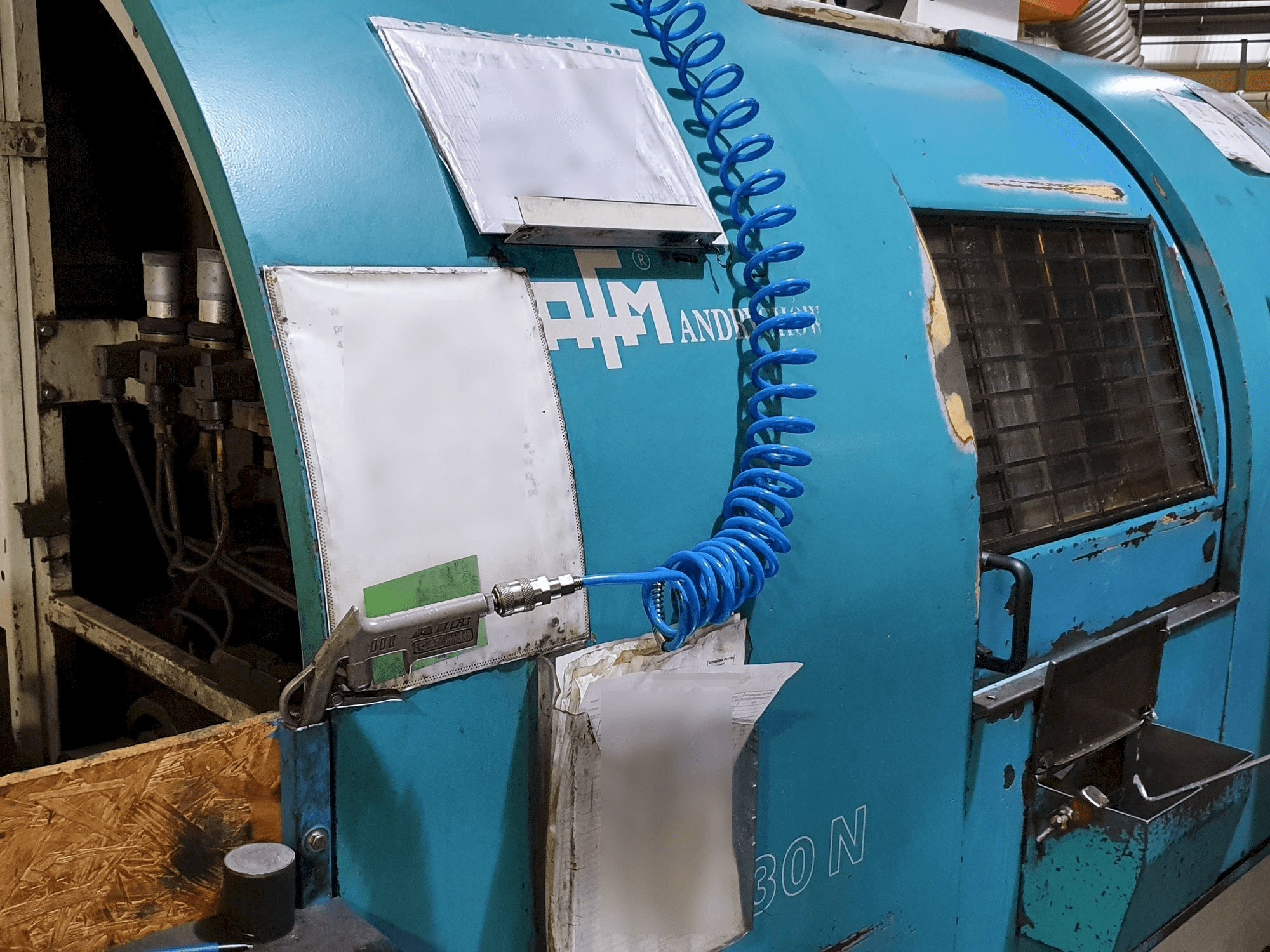 Mašīnas AFM TAE-30N pretskats