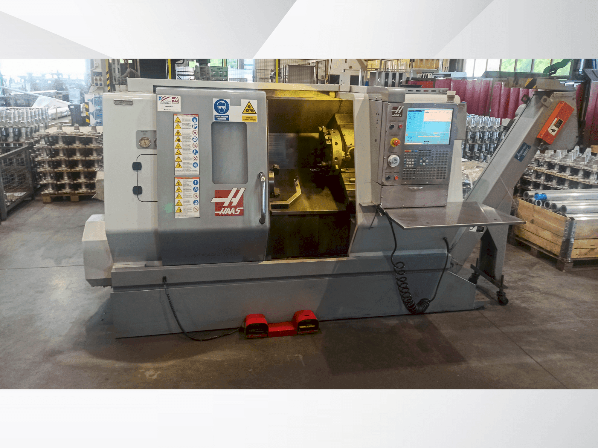 Mašīnas HAAS SL-20TBHE pretskats