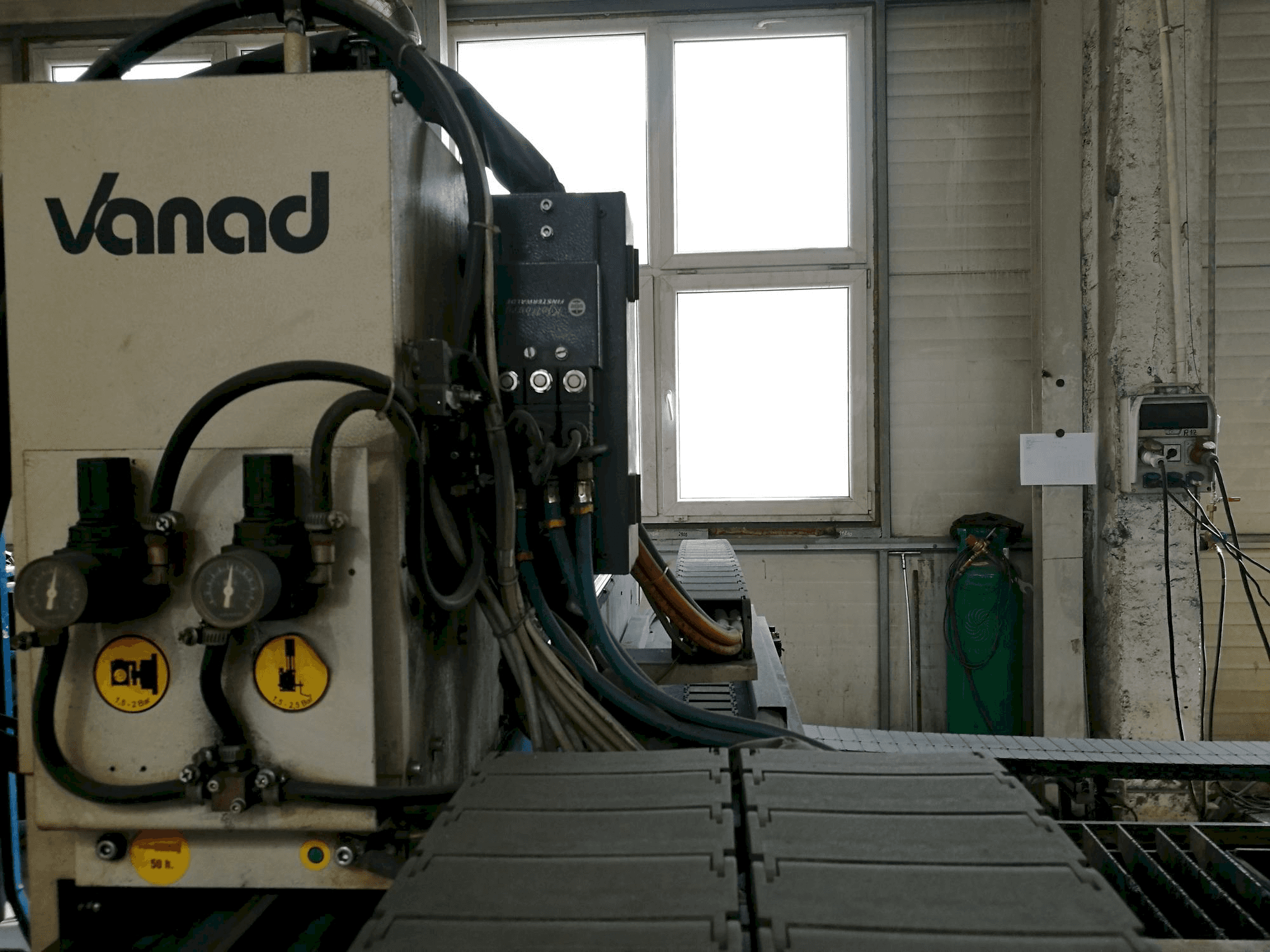 Mašīnas Vanad Kjellberg Proxima HiFocus 80i pretskats