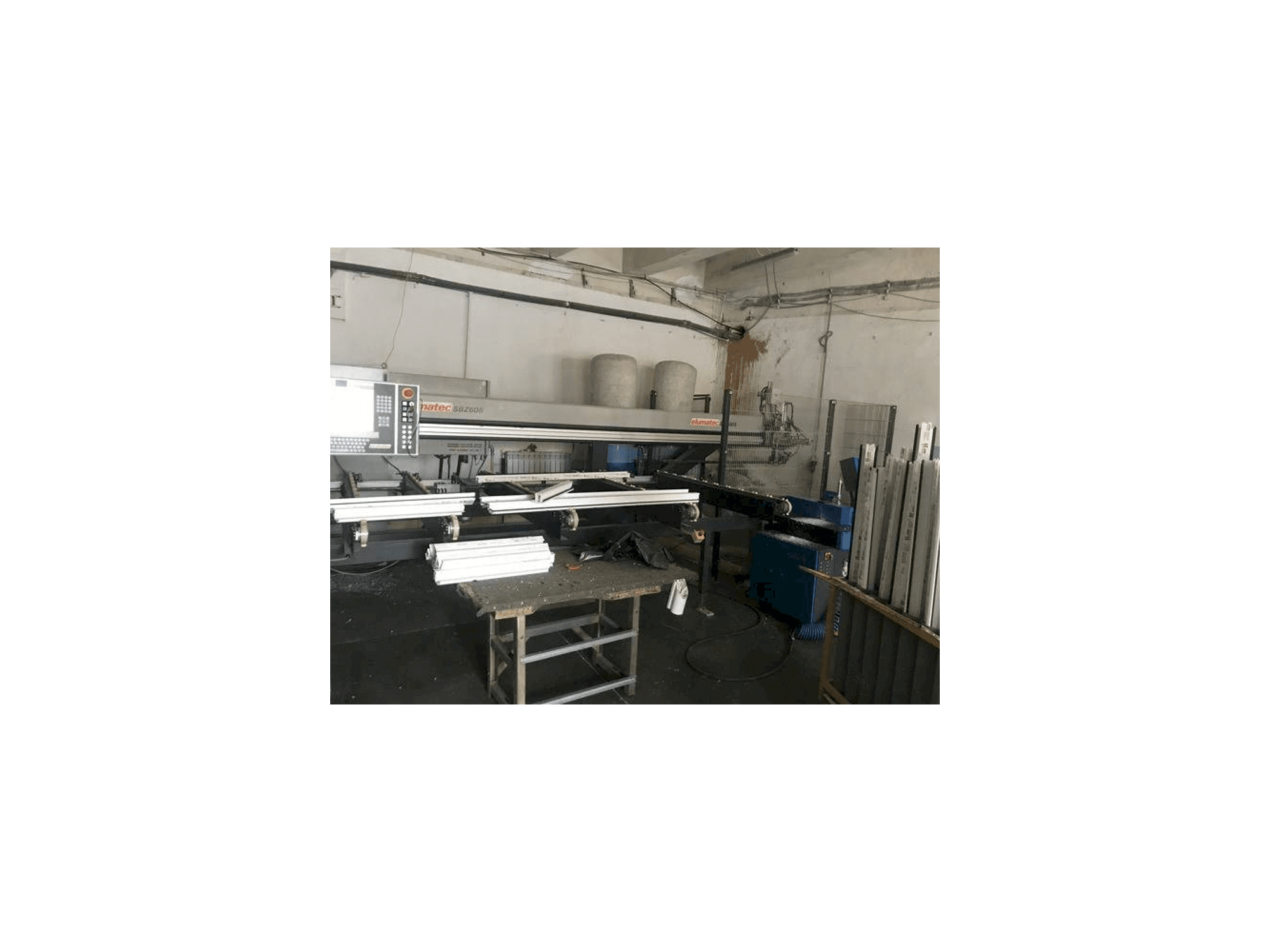 Mašīnas Elumatec SBZ 608 pretskats