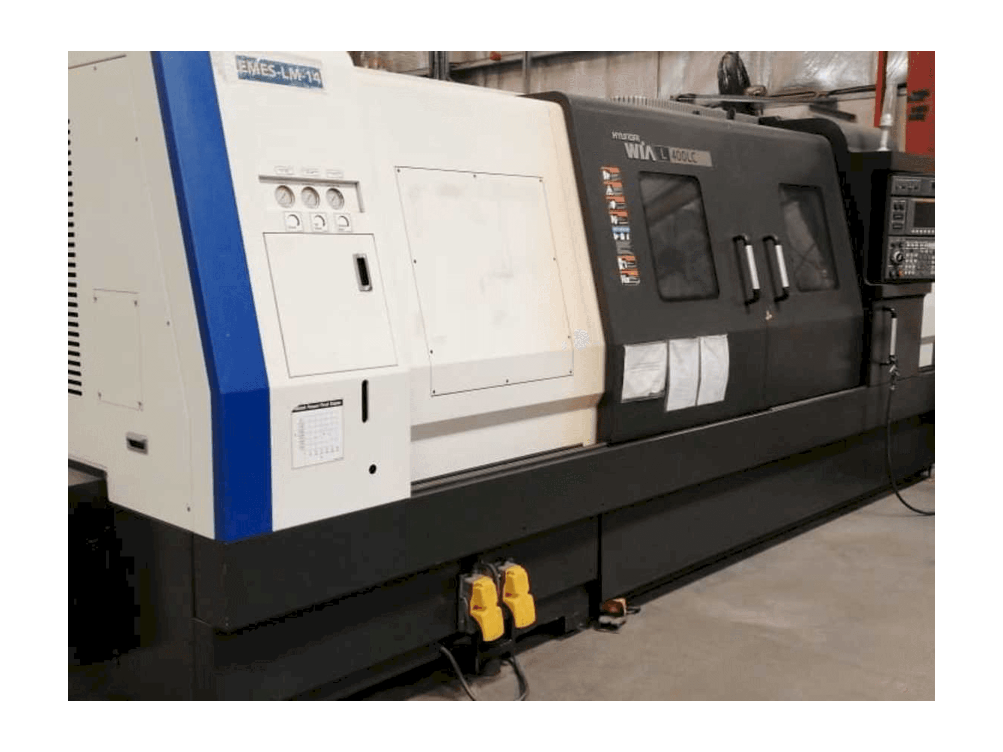 Mašīnas Hyundai Wia L400LC pretskats