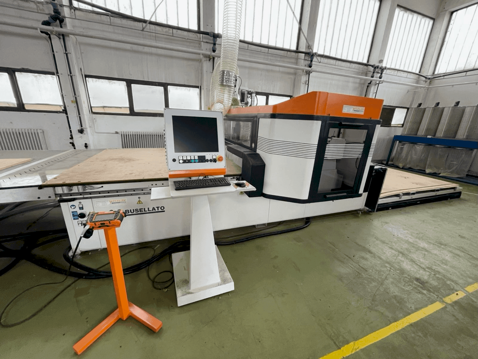 Mašīnas BUSELLATO Easy Jet 7.10 D AH/119579 sānskats