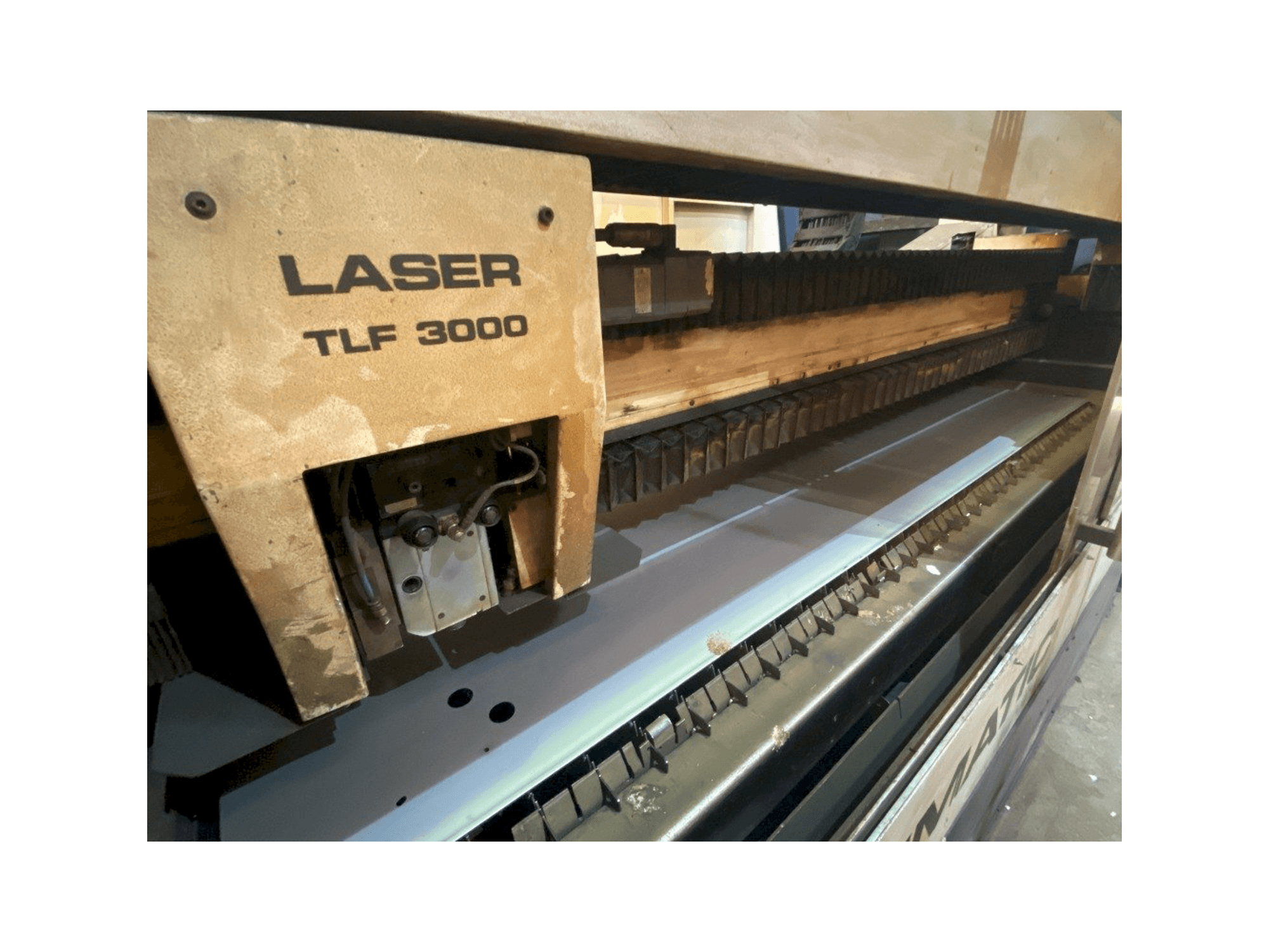 Mašīnas Trumpf TRUMATIC L2530 pretskats