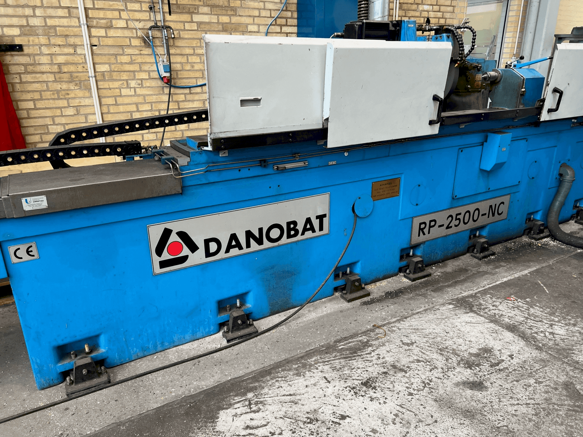 Mašīnas DANOBAT RP-2500-NC pretskats