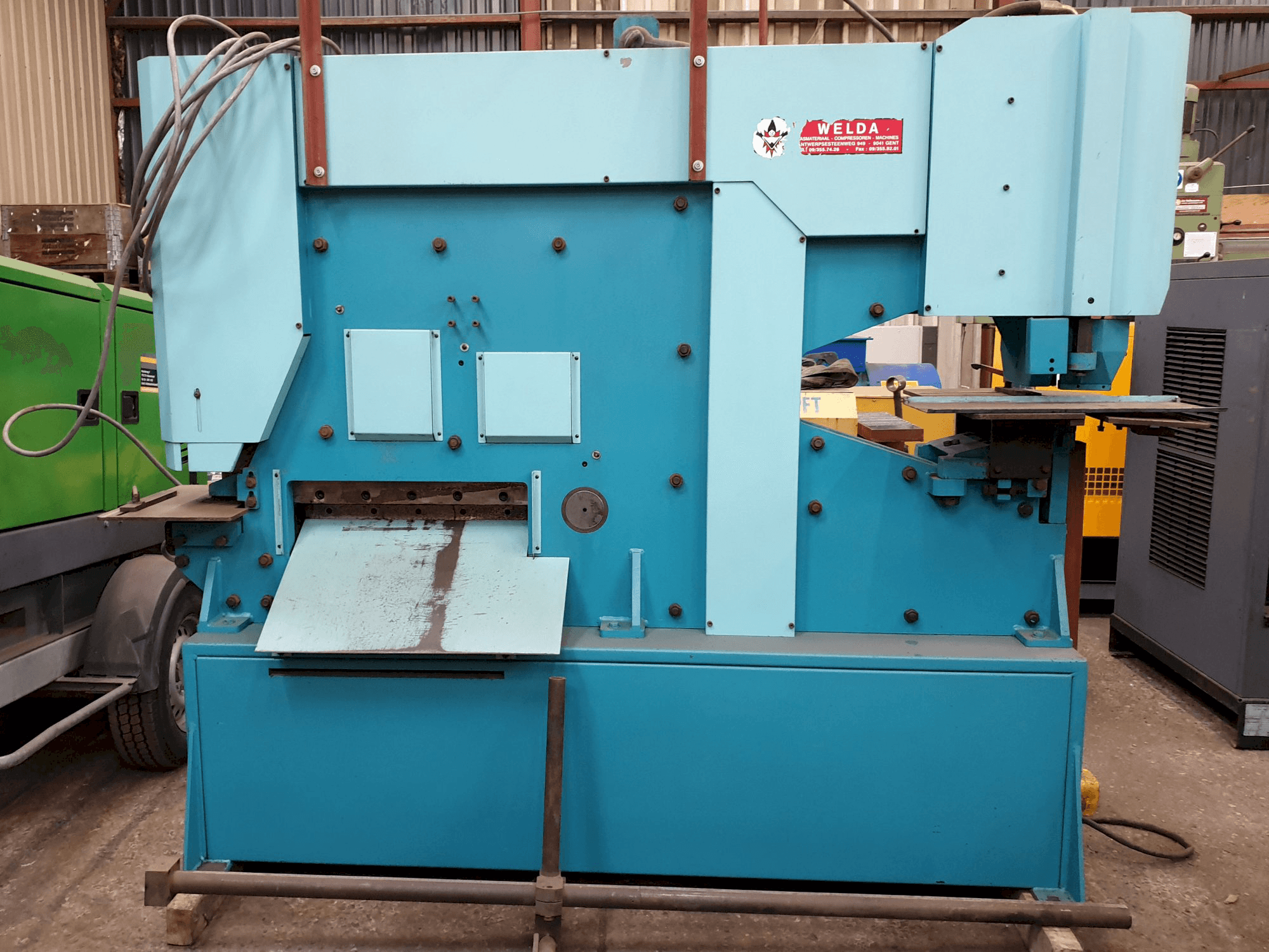 Mašīnas IMS HY 120 pretskats